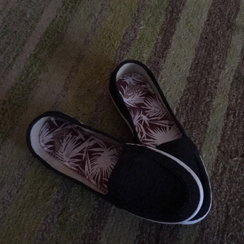 Roxy shoes